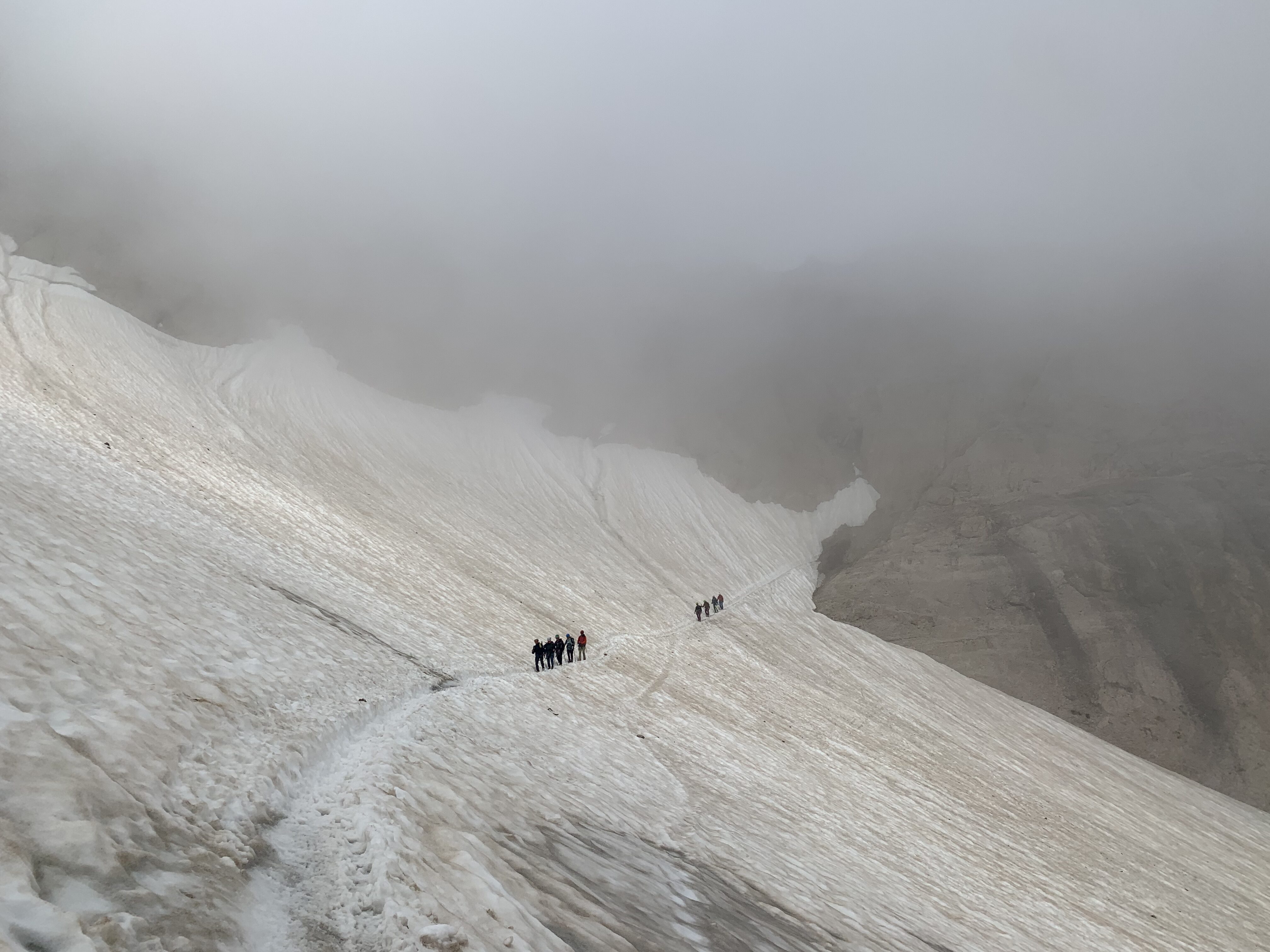 marmolada dolomiten nebel Nebel am Gletscher Marmolada Dolomiten