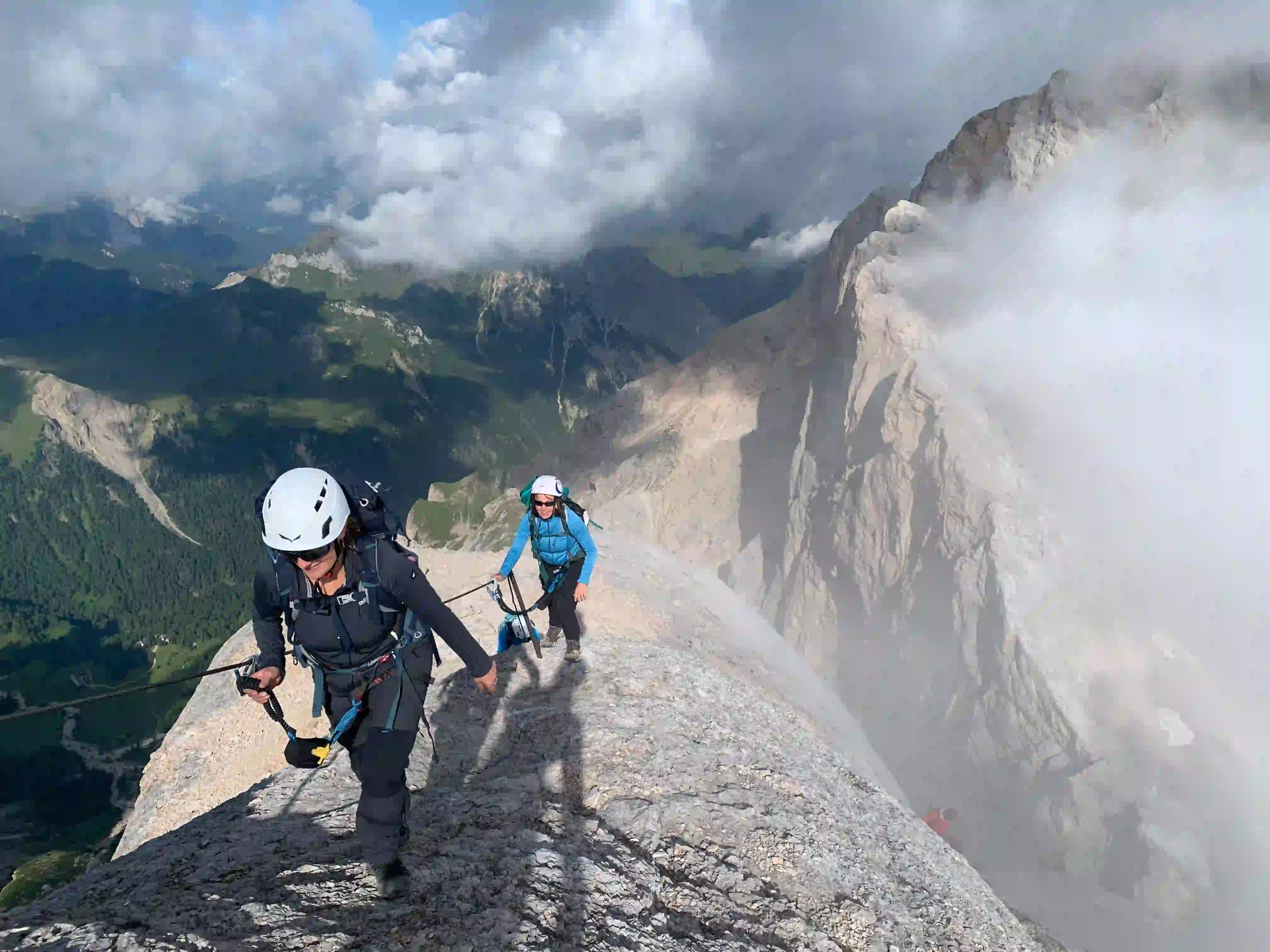 Marmolada mit bergführer Marmolada Westgrad Klettersteig mit bergführer
